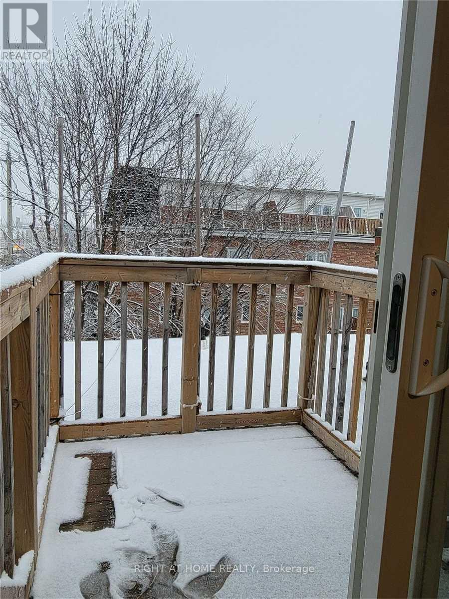 859 Gladstone Avenue — photo 10
