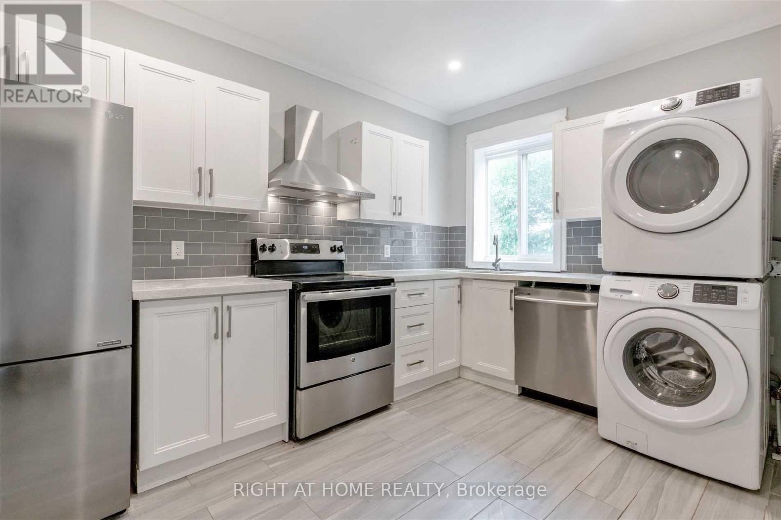 859 Gladstone Avenue — photo 2