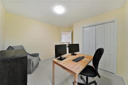 40 Gablehurst Crescent, Winnipeg, MB R2N4L7 Photo 25