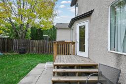 40 Gablehurst Crescent, Winnipeg, MB R2N4L7 Photo 35