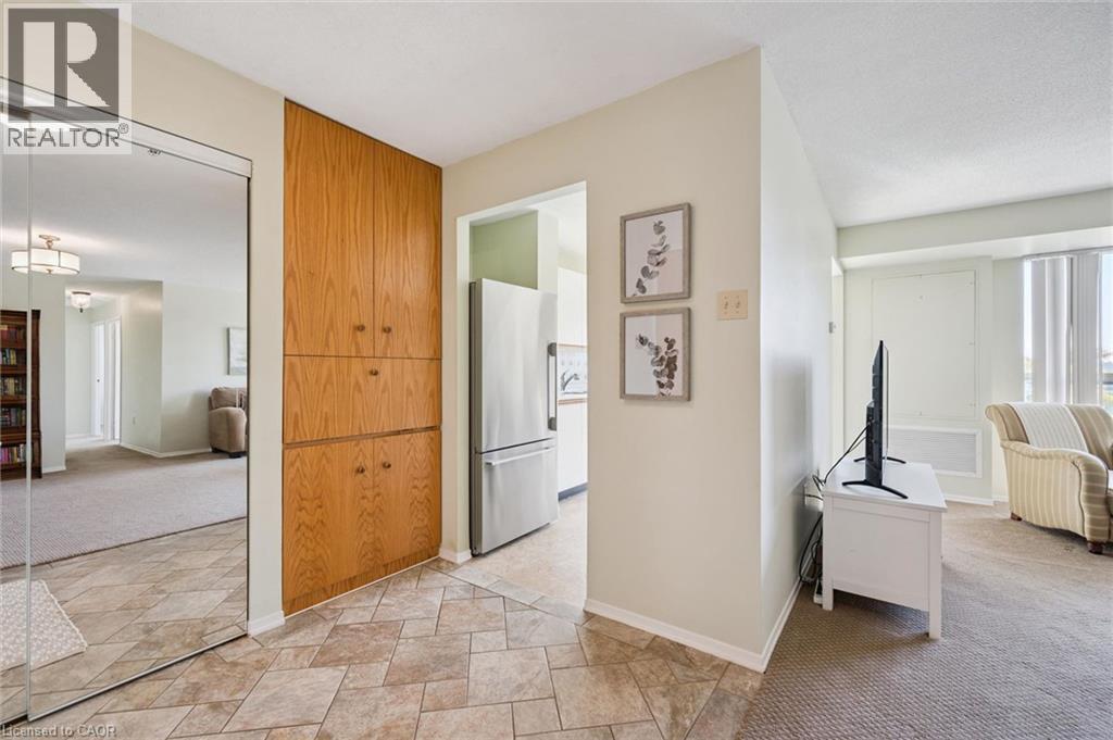 #308 30 BLUE SPRINGS Drive - 11