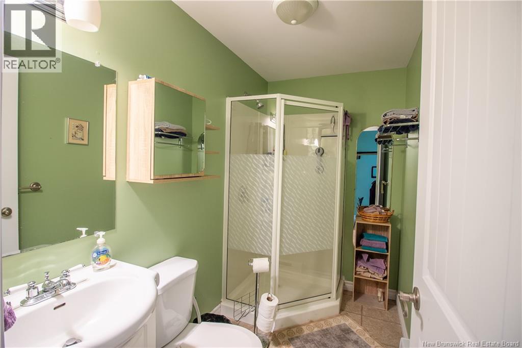 60 Walker Crescent - 27