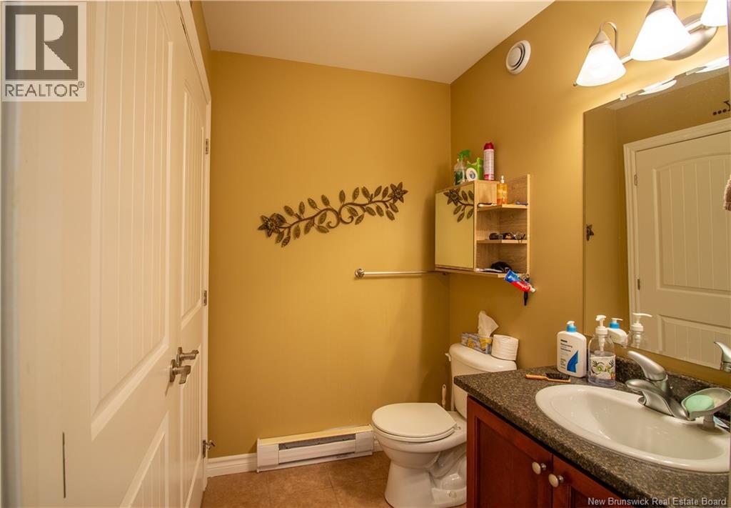 60 Walker Crescent - 6
