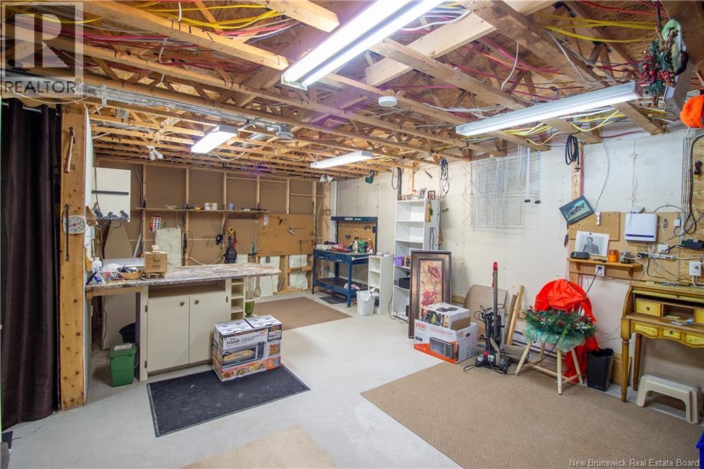 60 Walker Crescent - 30