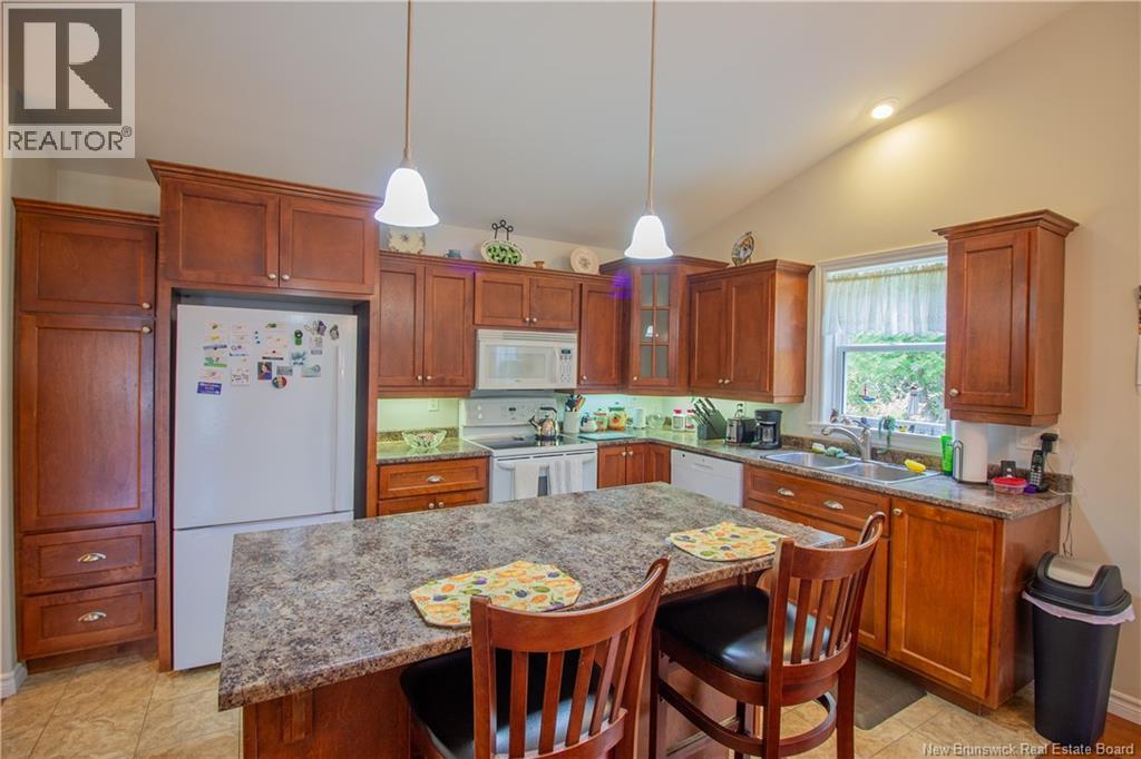 60 Walker Crescent - 16