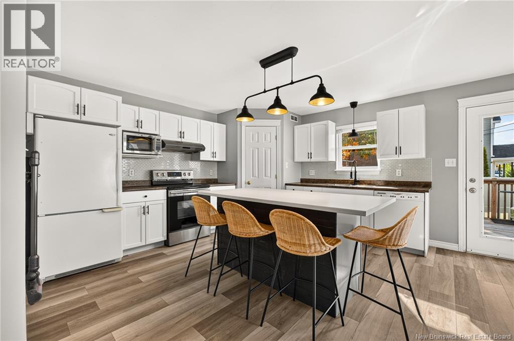 218 Glencairn Drive - 11