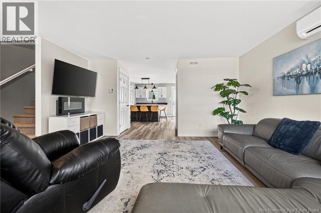 218 Glencairn Drive - 6