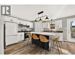 Kitchen - 218 Glencairn Drive, Moncton, NB E1G5N8 Photo 11