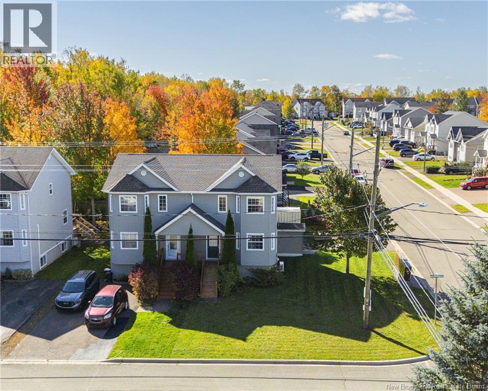 218 Glencairn Drive - 1