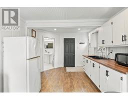 17 Woodrow's Road, Northern Bay, NL A0A3B0 Photo 13