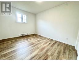 135 Grenfell Heights thumbnail 18