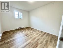 135 Grenfell Heights thumbnail 19