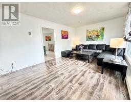 135 Grenfell Heights thumbnail 2