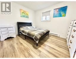 135 Grenfell Heights thumbnail 22