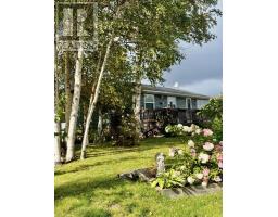 24 Farm Road thumbnail 10