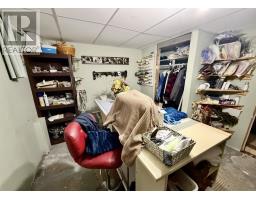 24 Farm Road thumbnail 43