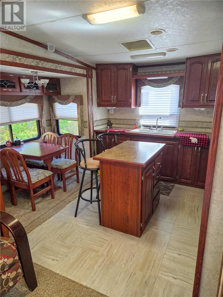 1757 Monument Road — photo 13