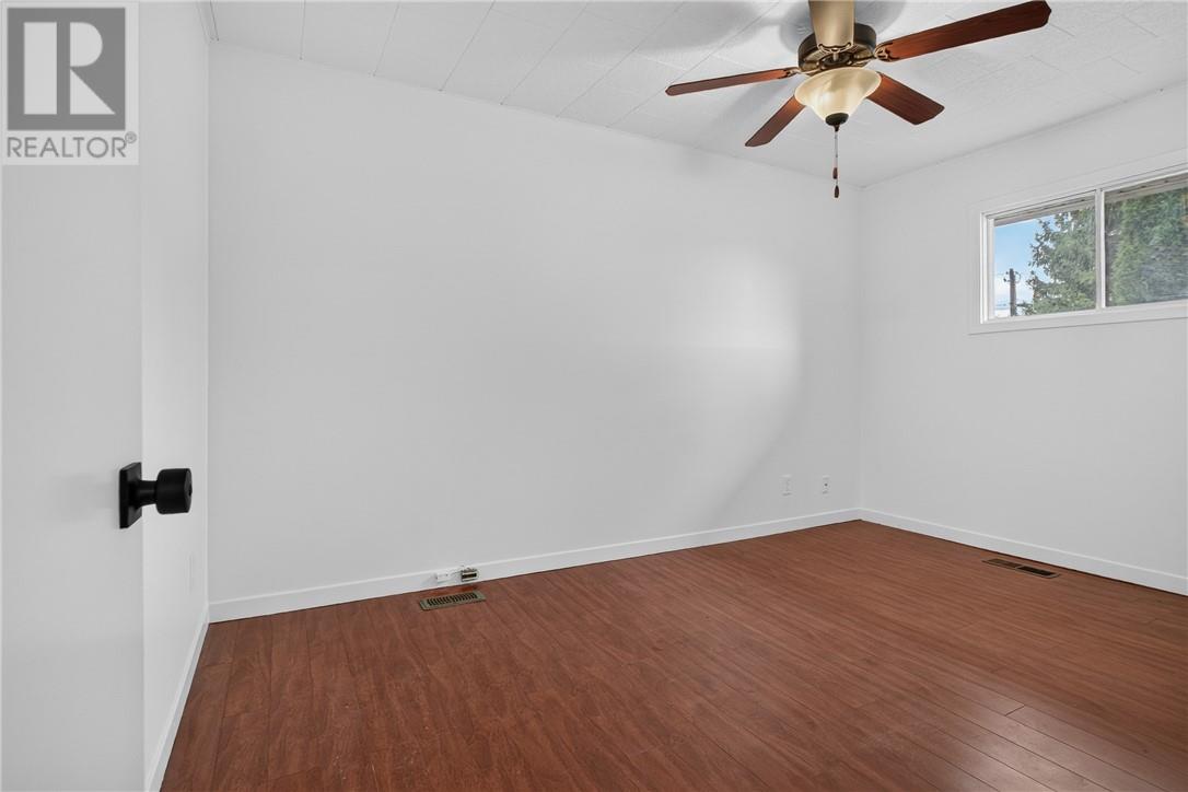 2871 Baker - 11
