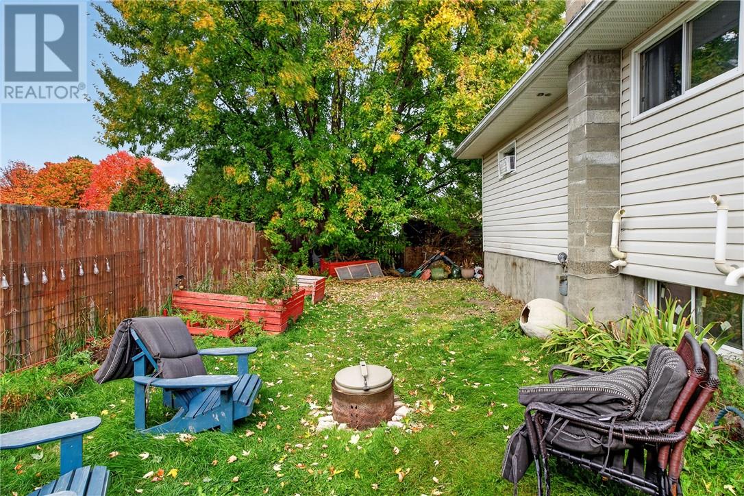 2871 Baker — photo 39