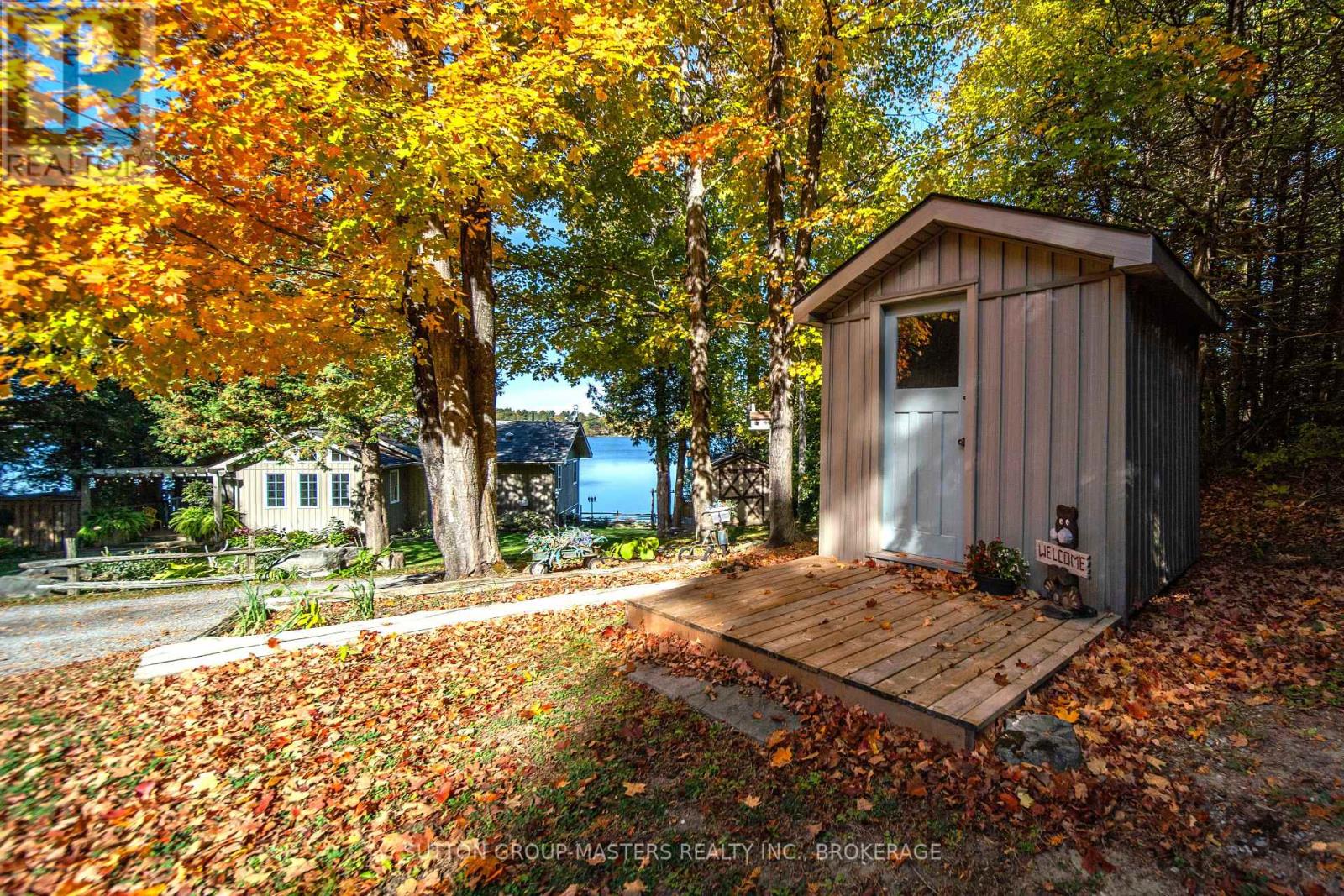20 Burdock Lane — photo 42