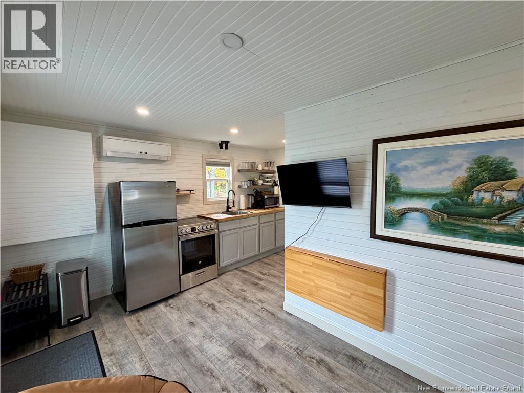 Riverfront Lane - 8