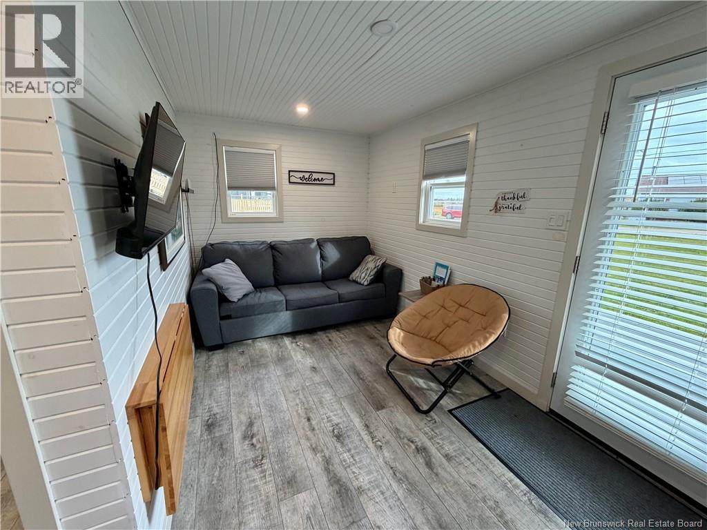 Riverfront Lane - 9