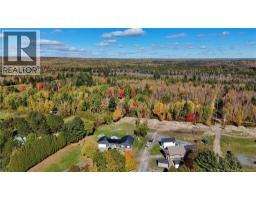 LOT Route 105, photo 5