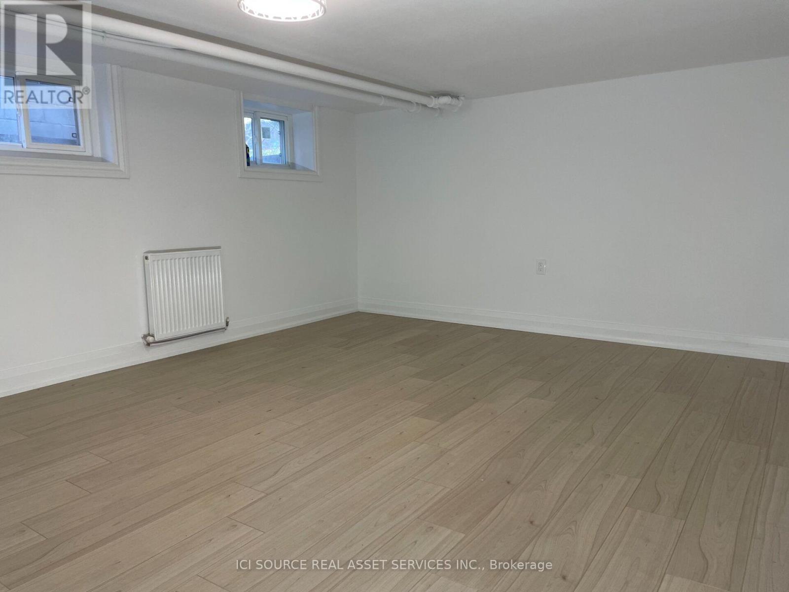 44 Courcelette Road — photo 15