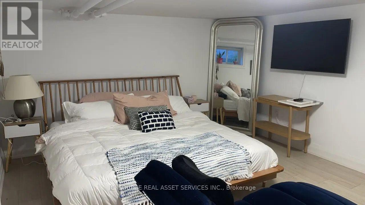 44 Courcelette Road — photo 17