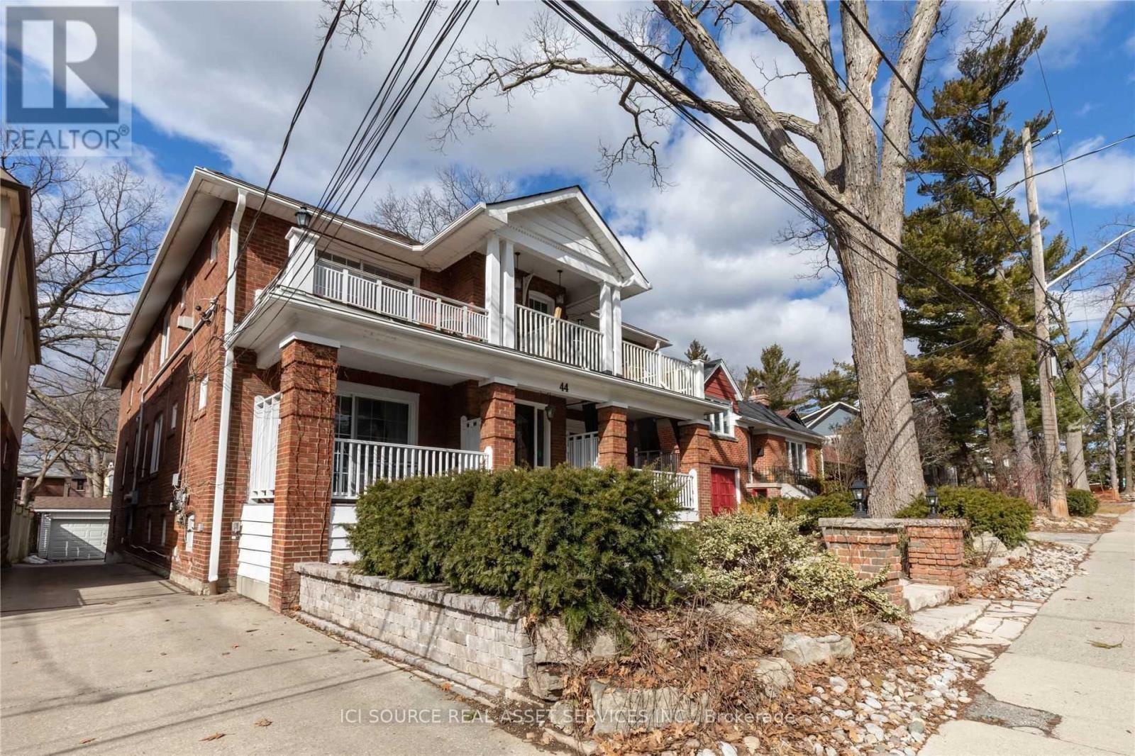 44 Courcelette Road — photo 23