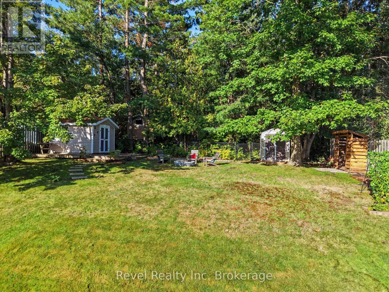 673 Laurentian Avenue — photo 47