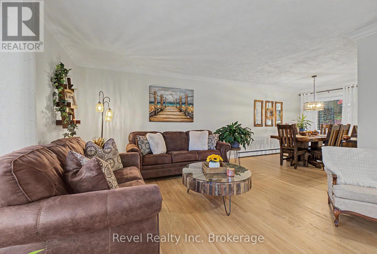 673 Laurentian Avenue — photo 7