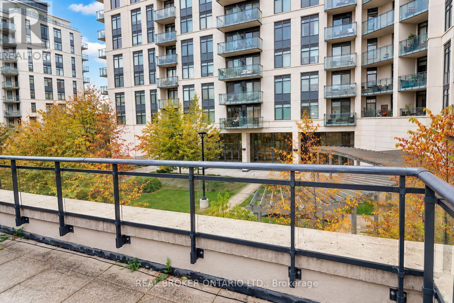 111- 12 Woodstream Boulevard, Vaughan, ON photo 17