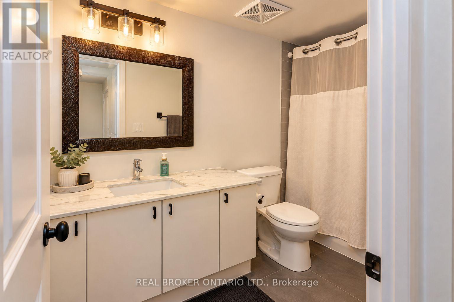 #111 12 WOODSTREAM BOULEVARD - 6