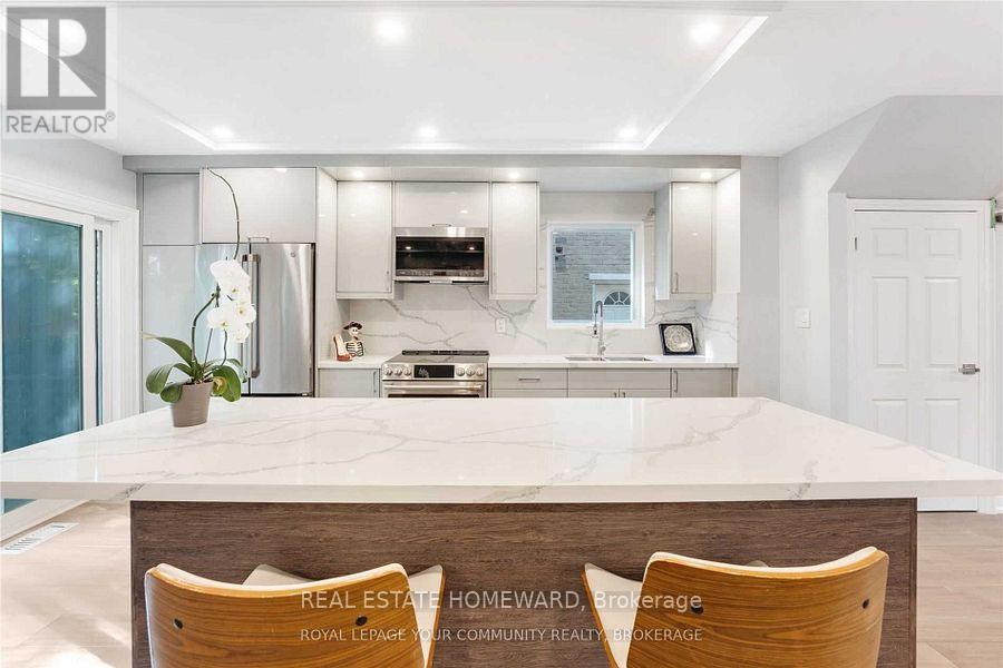 129 Castle Rock Drive — photo 11