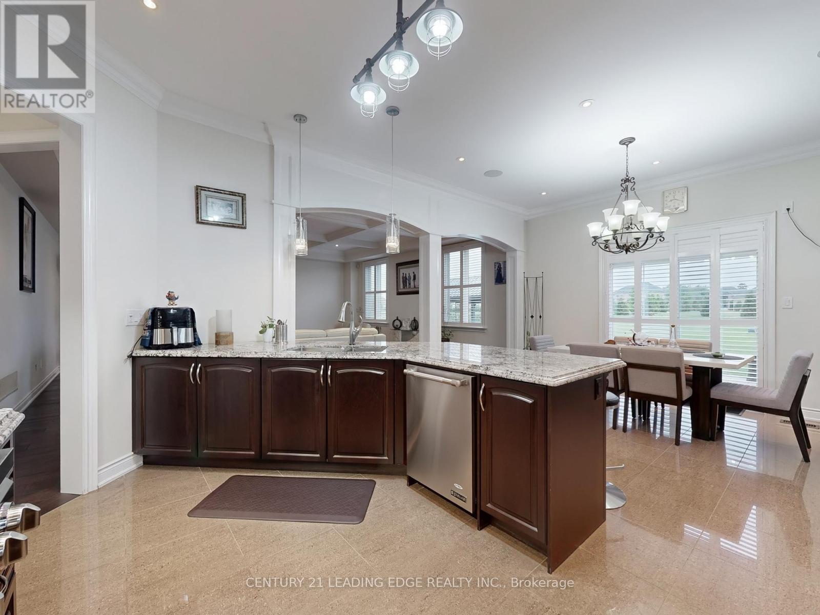 60 Stonesthrow Crescent, Uxbridge, ON photo 11