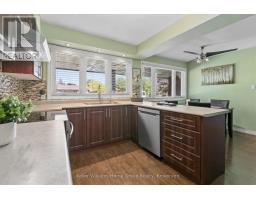 Kitchen - 61 Fairlawn Road, Kitchener, ON N2C1X8 Photo 10