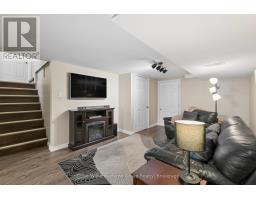 61 Fairlawn Road, Kitchener, ON N2C1X8 Photo 23