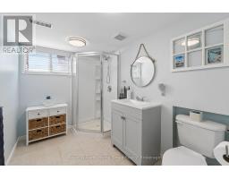 61 Fairlawn Road, Kitchener, ON N2C1X8 Photo 27