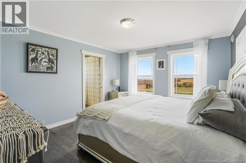 34 Milbury Road - 17