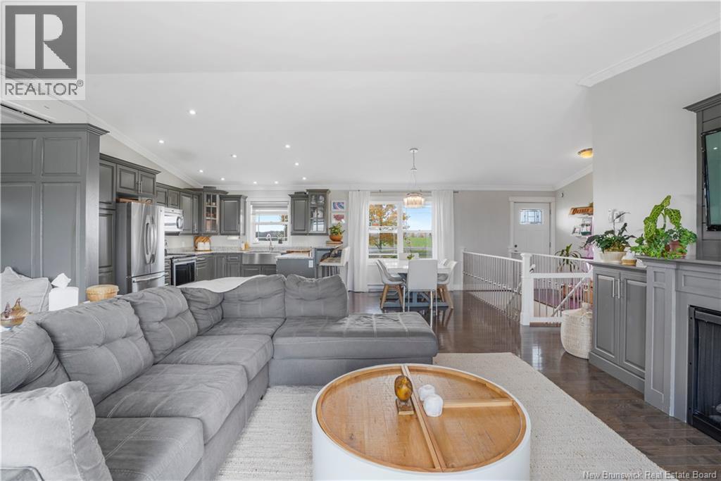 34 Milbury Road - 11