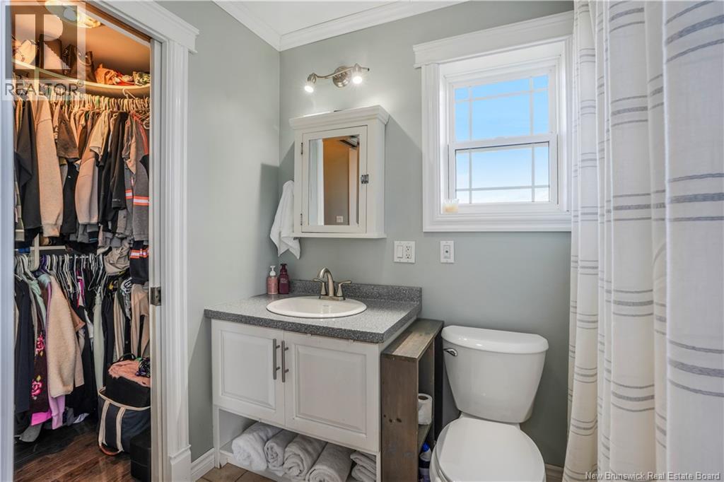 34 Milbury Road - 19