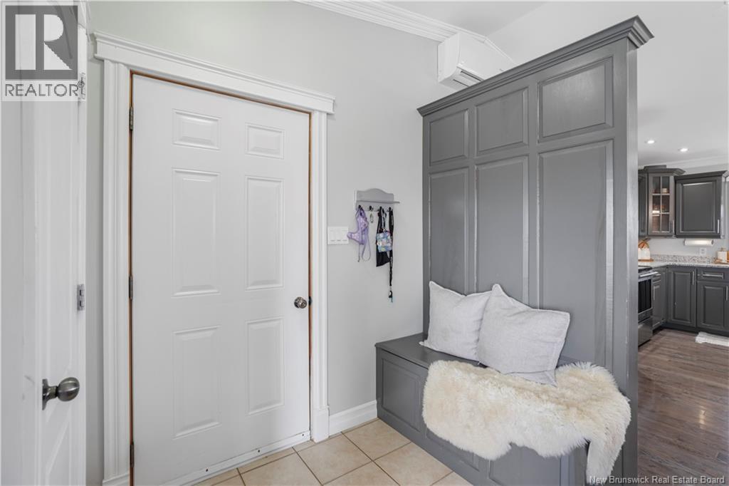 34 Milbury Road - 37