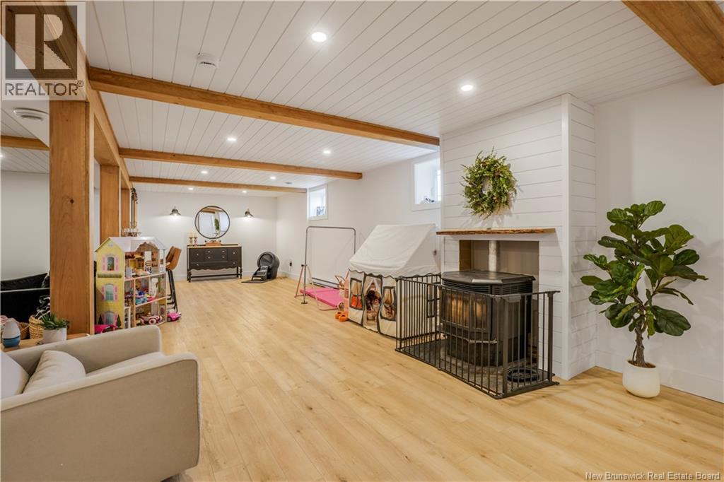 34 Milbury Road - 30