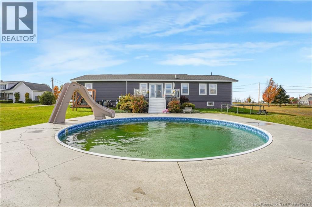 34 Milbury Road - 38