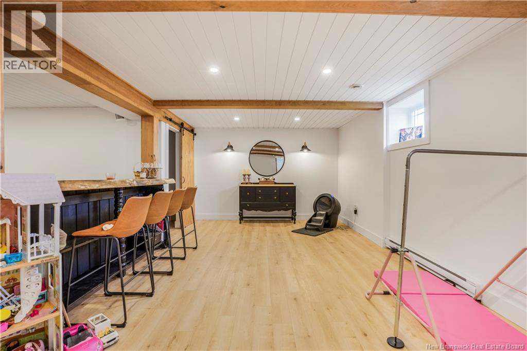 34 Milbury Road - 31