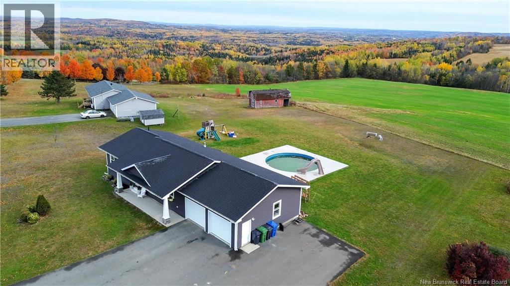 34 Milbury Road - 47