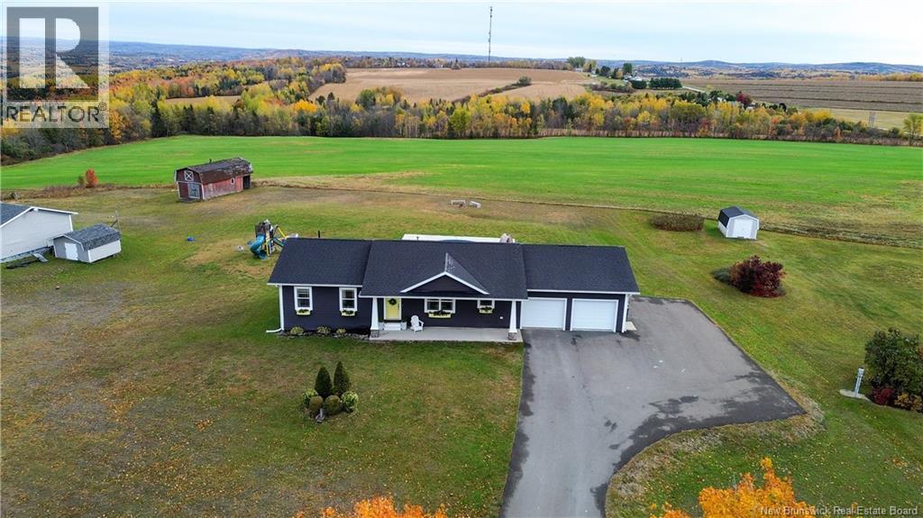 34 Milbury Road - 44