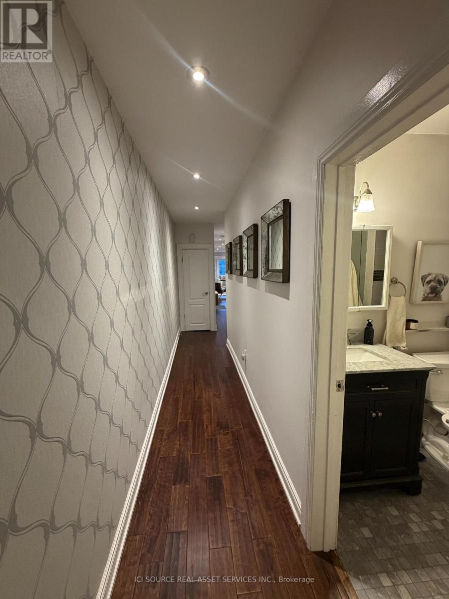 399 Roncesvalles Avenue — photo 8