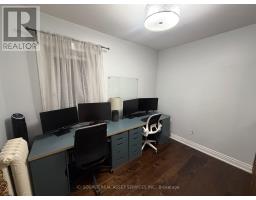 1 (2nd Floor) - 399 Roncesvalles Avenue, Toronto, ON M6R2N1 Photo 11